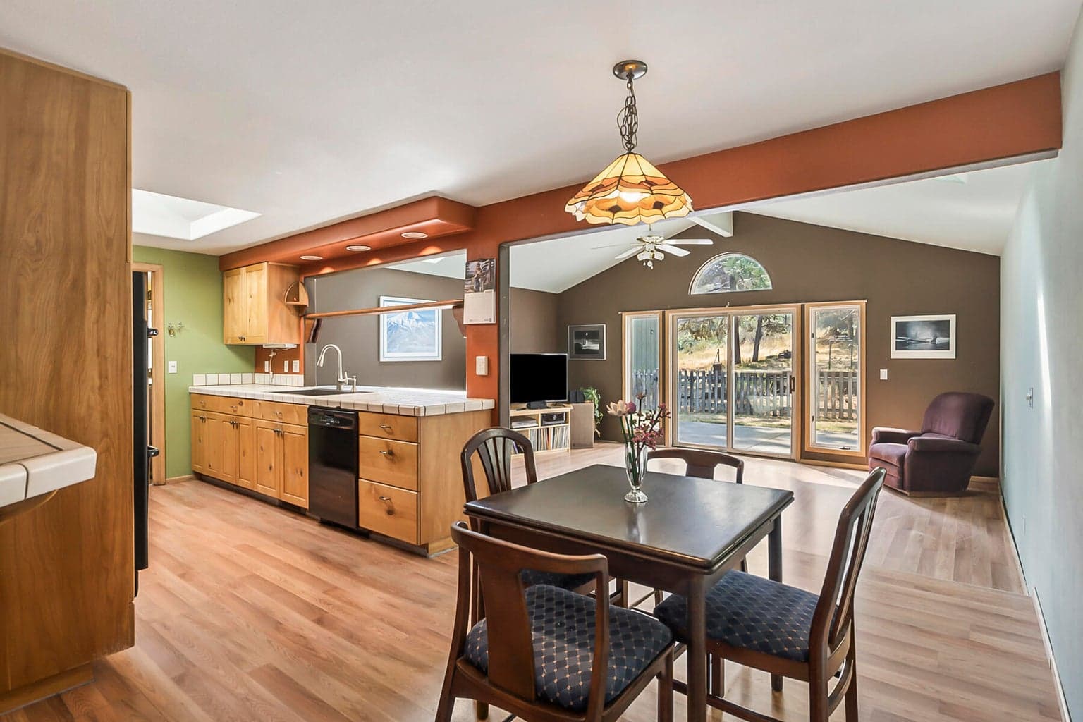 Photo of 1115 NE Burnside Avenue 8 of 42