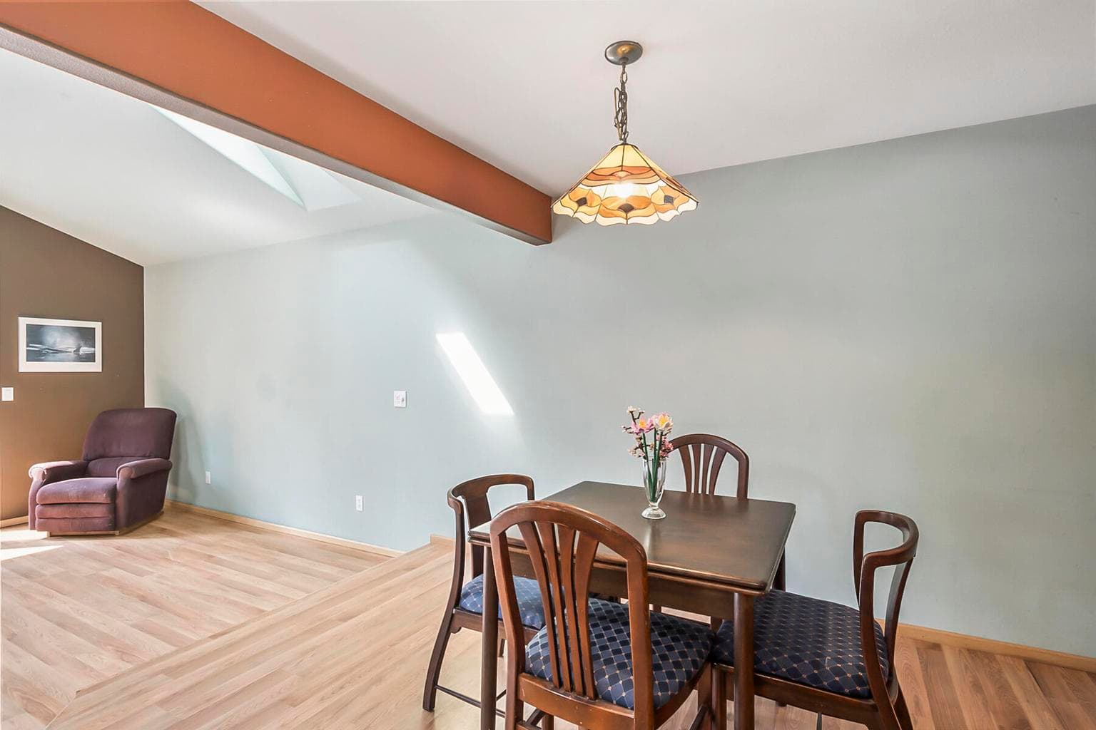 Photo of 1115 NE Burnside Avenue 14 of 42