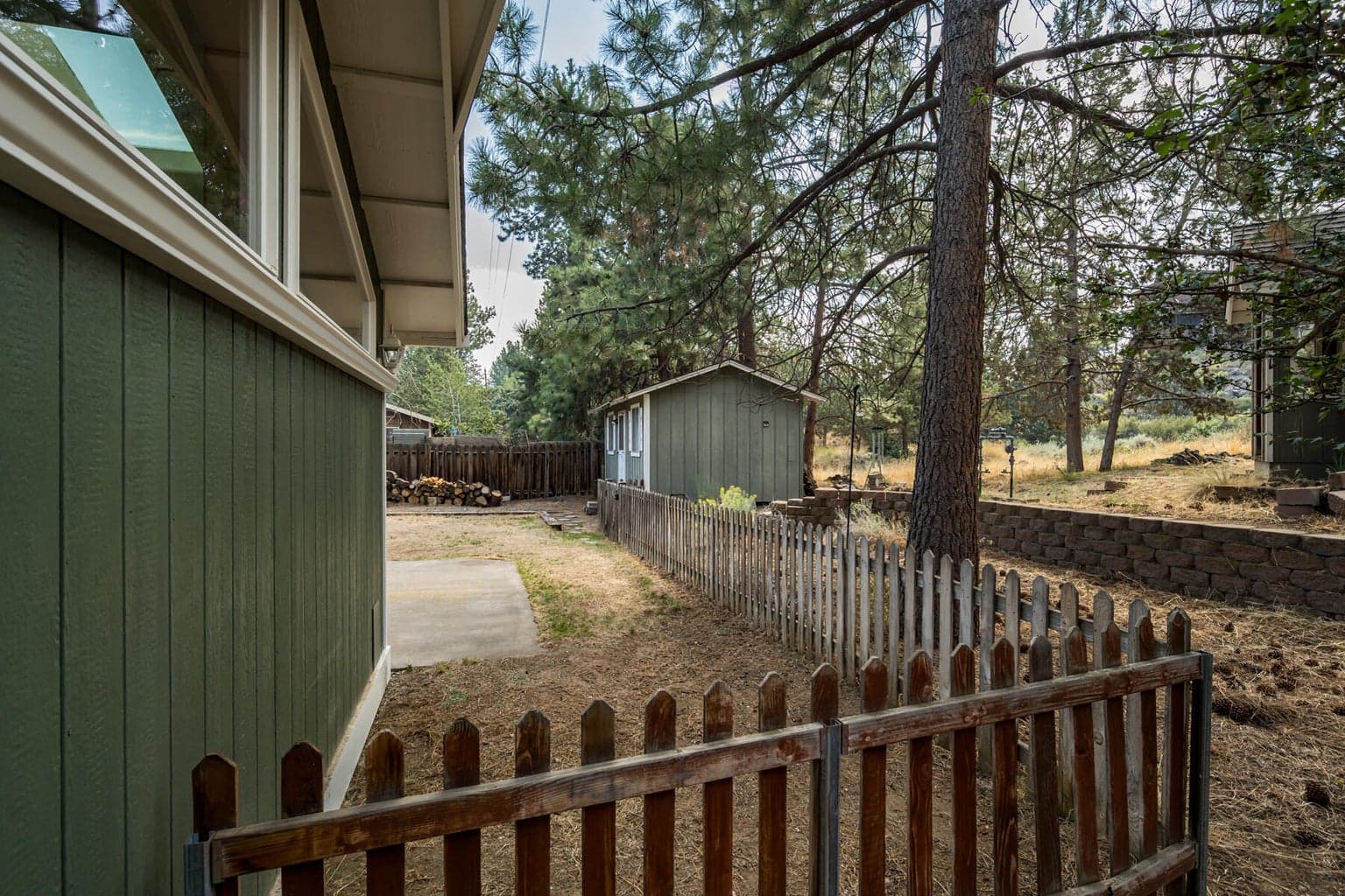 Photo of 1115 NE Burnside Avenue 30 of 42