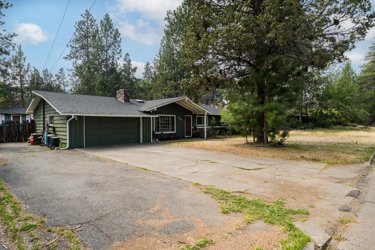 Photo of 1115 NE Burnside Avenue 39 of 42