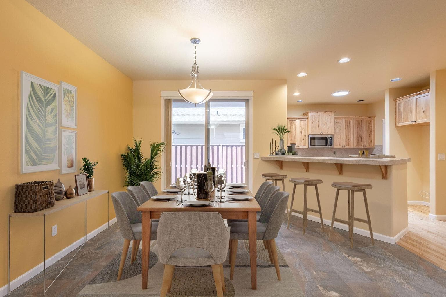 Photo of 1156 NE Steins Pillar Drive 12 of 43