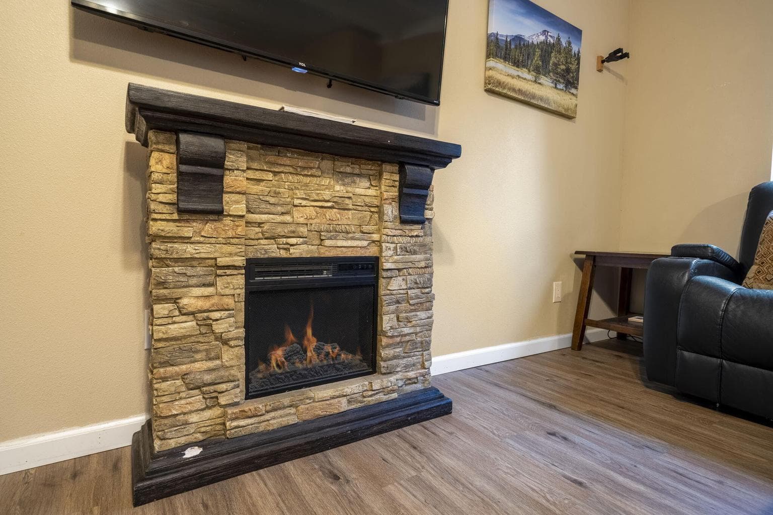 Photo of 56992 Fawn Lane 11 of 31