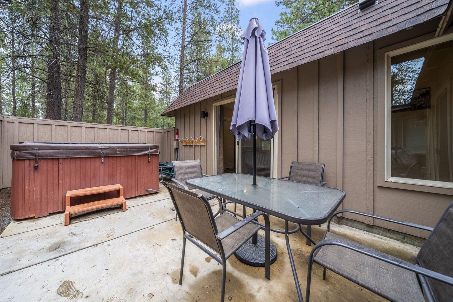 Photo of 56992 Fawn Lane 25 of 31