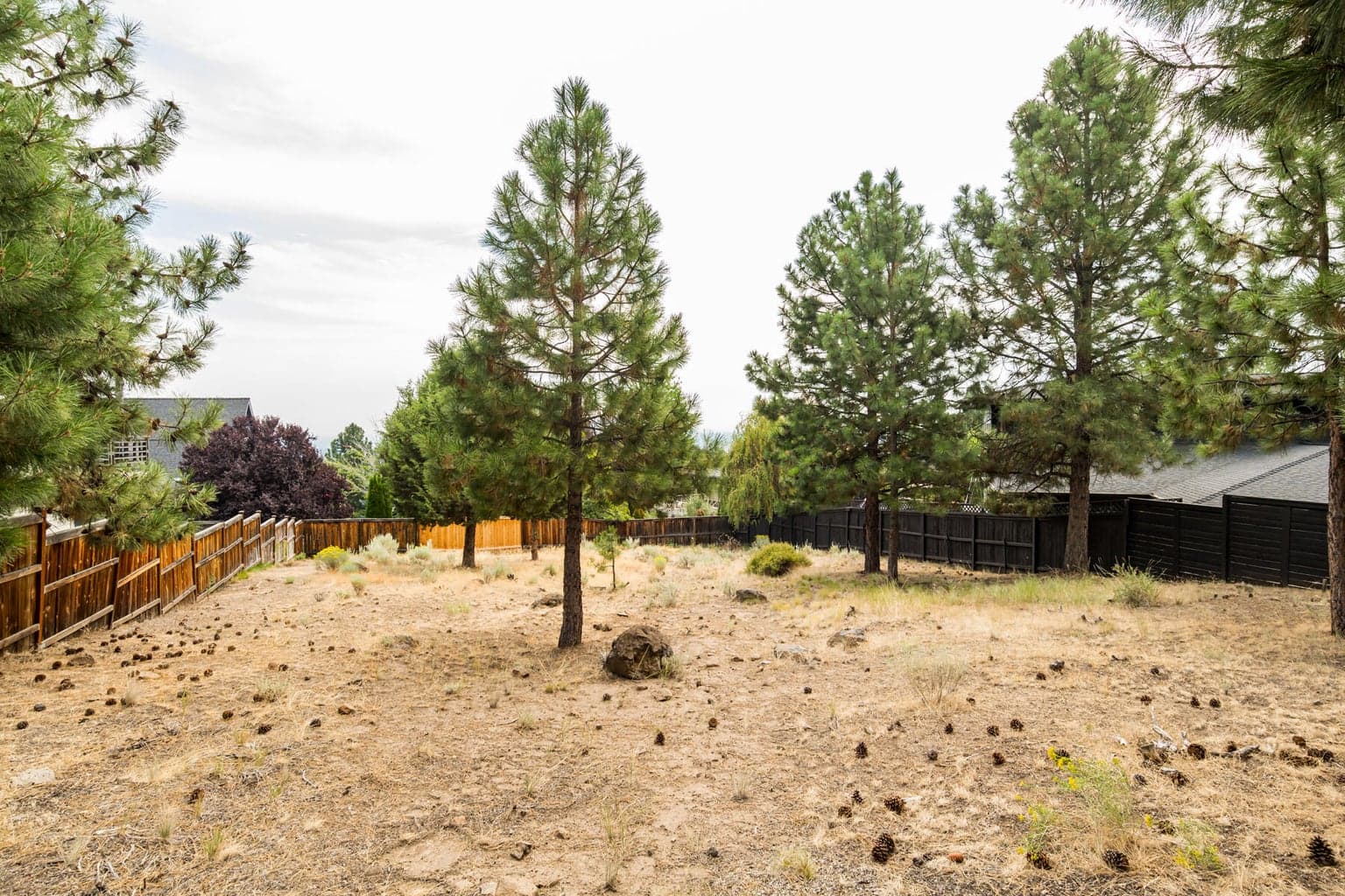 Photo of 653 NW Powell Butte Loop 10 of 14