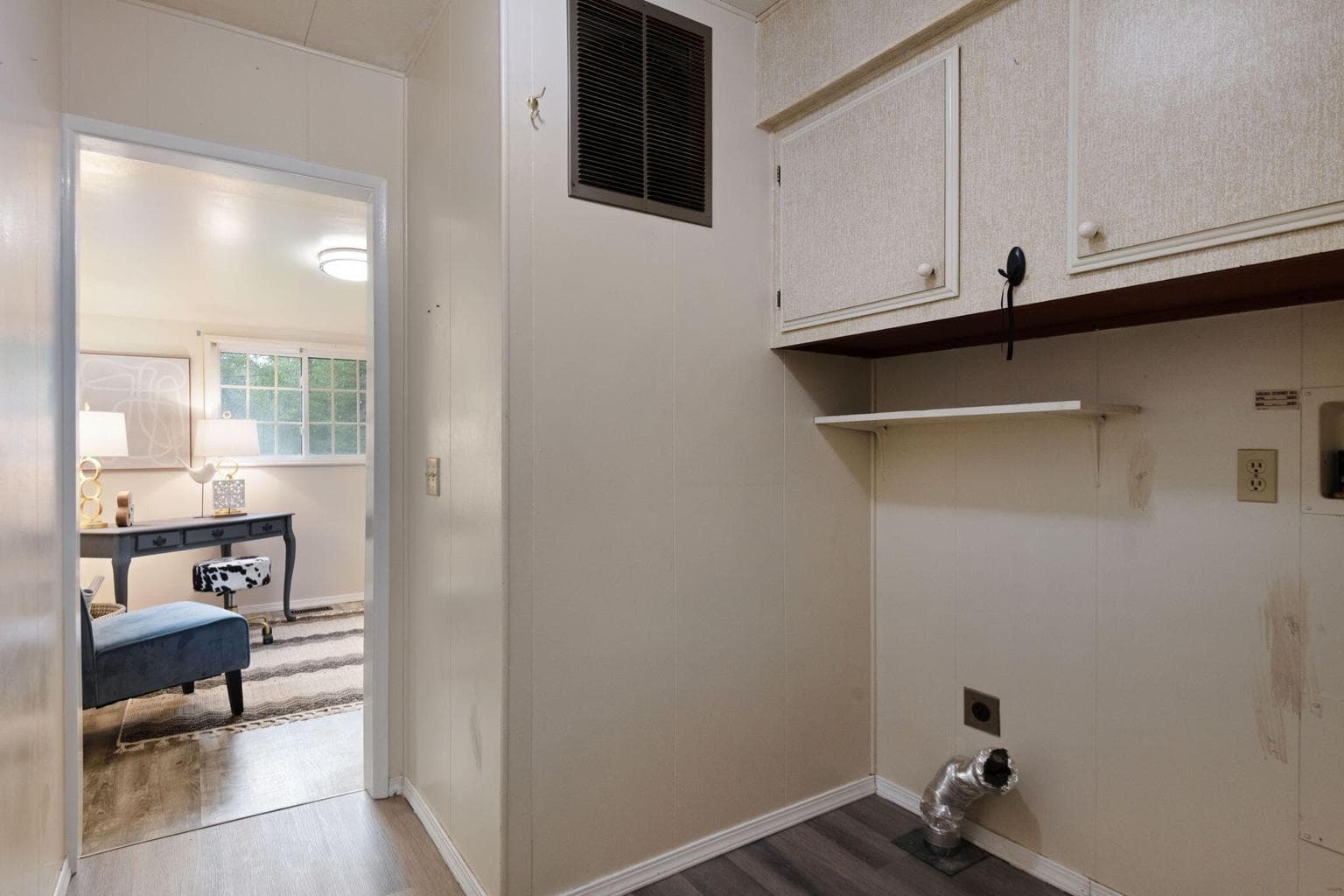 Photo of 53425 Brooktrout Court 16 of 29