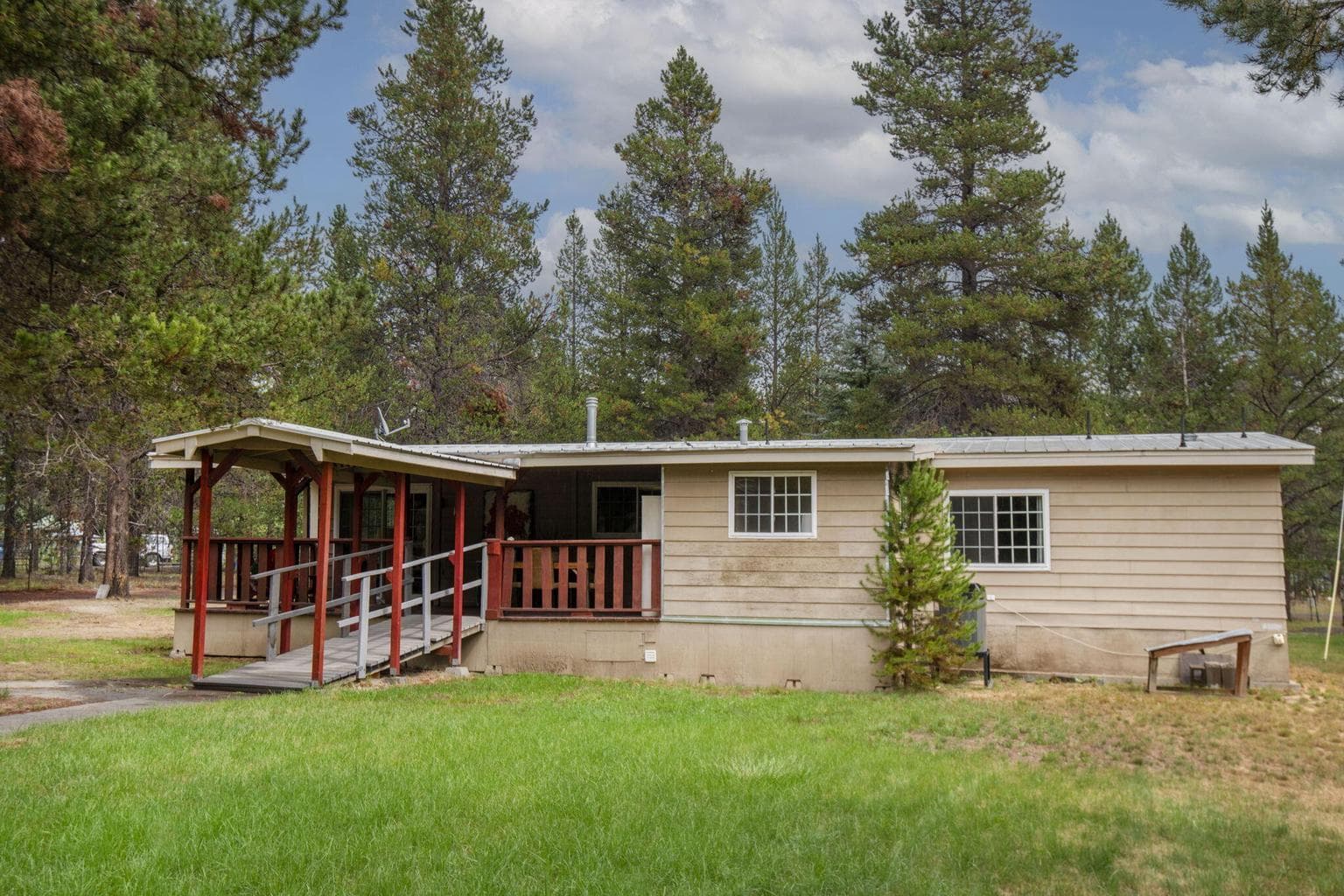 Photo of 53425 Brooktrout Court 23 of 29