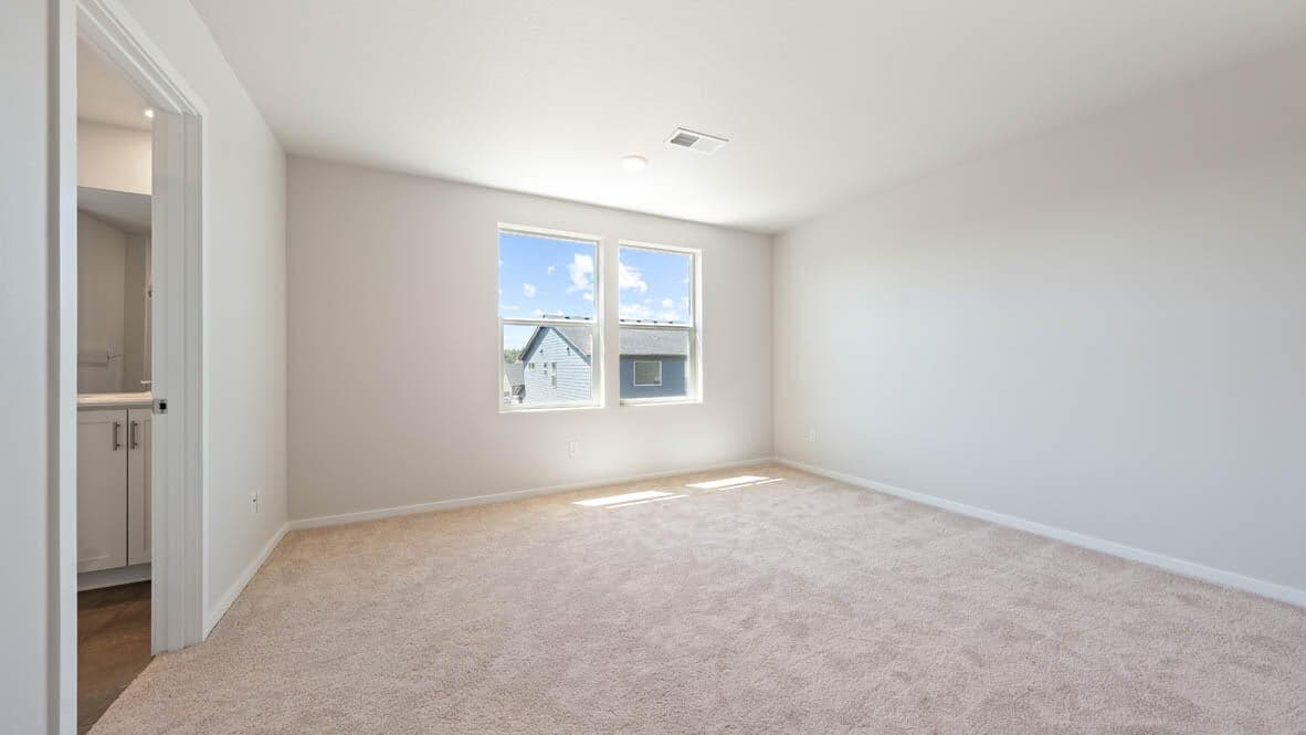 Photo of 61164 Splendor Lane 23 of 30