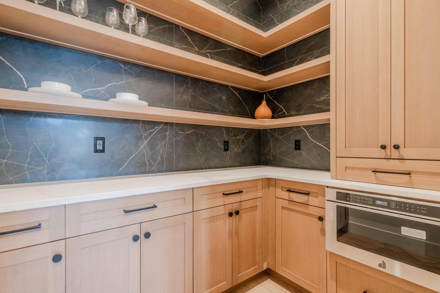 Photo of 3227 NW Strickland Way 16 of 43