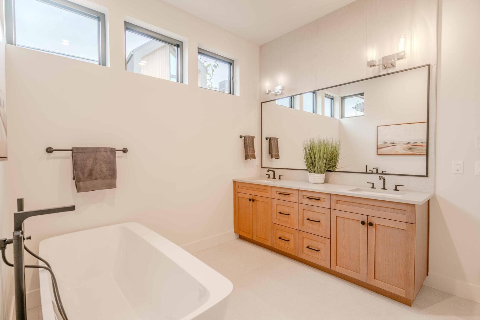 Photo of 3227 NW Strickland Way 23 of 43