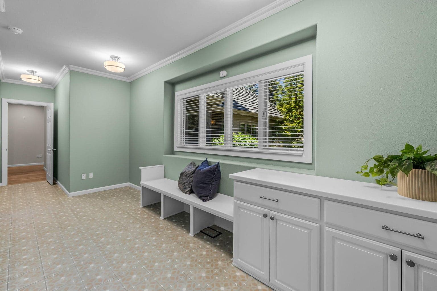 Guest wing sitting room.