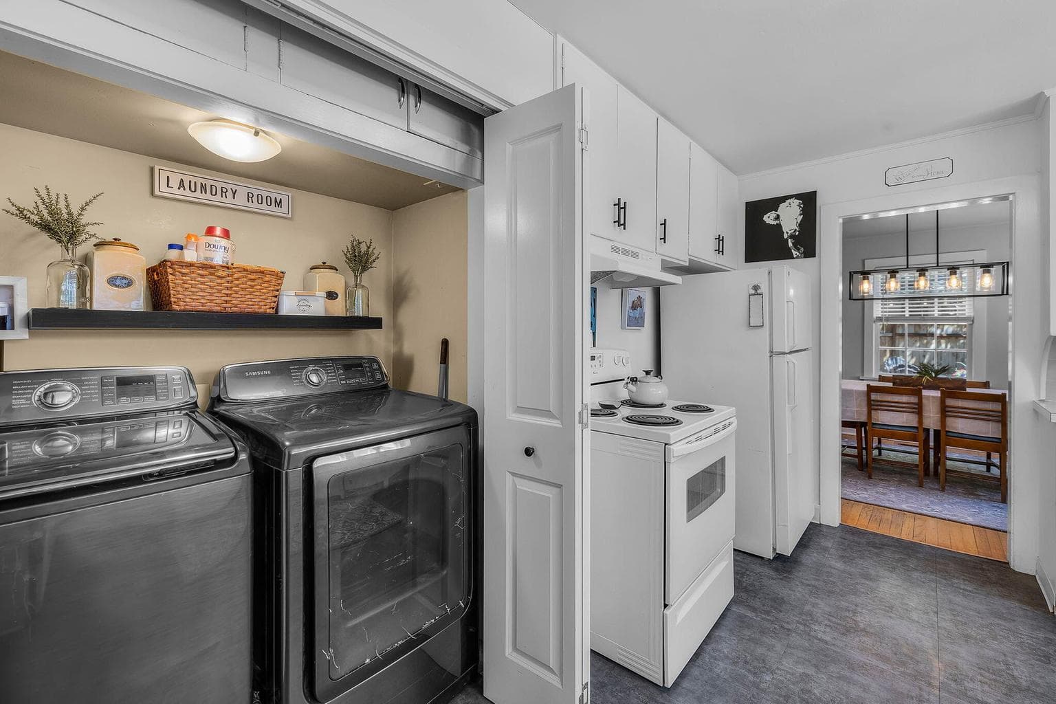 Photo of 844 NE 3rd Street 13 of 49