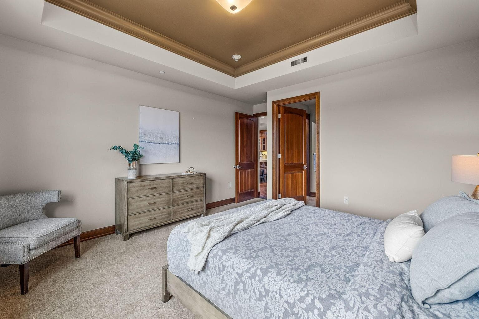 Photo of 363 SW Bluff Drive 26 of 41