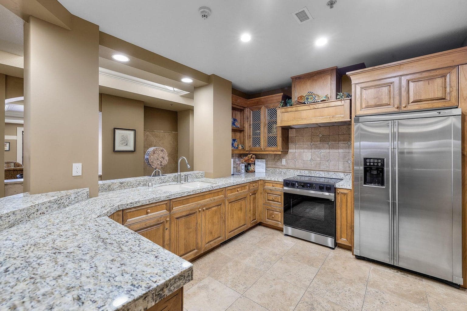 Photo of 363 SW Bluff Drive 37 of 41