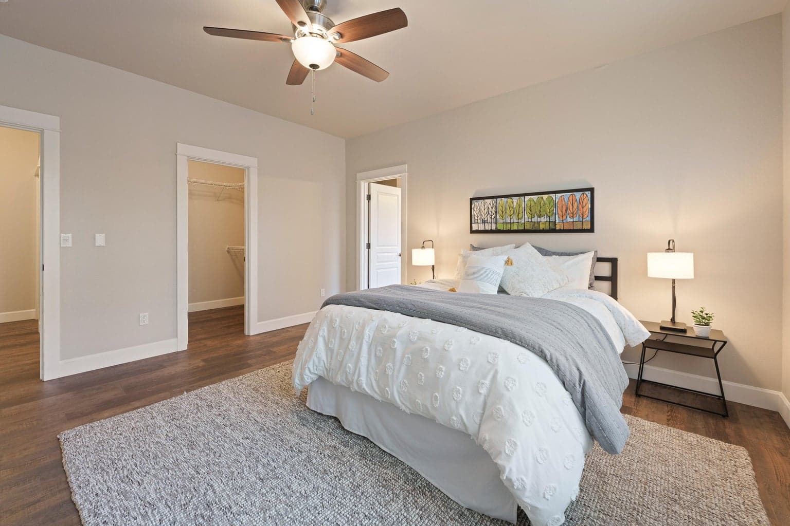 Photo of 1553 NW Lewis Street 24 of 45