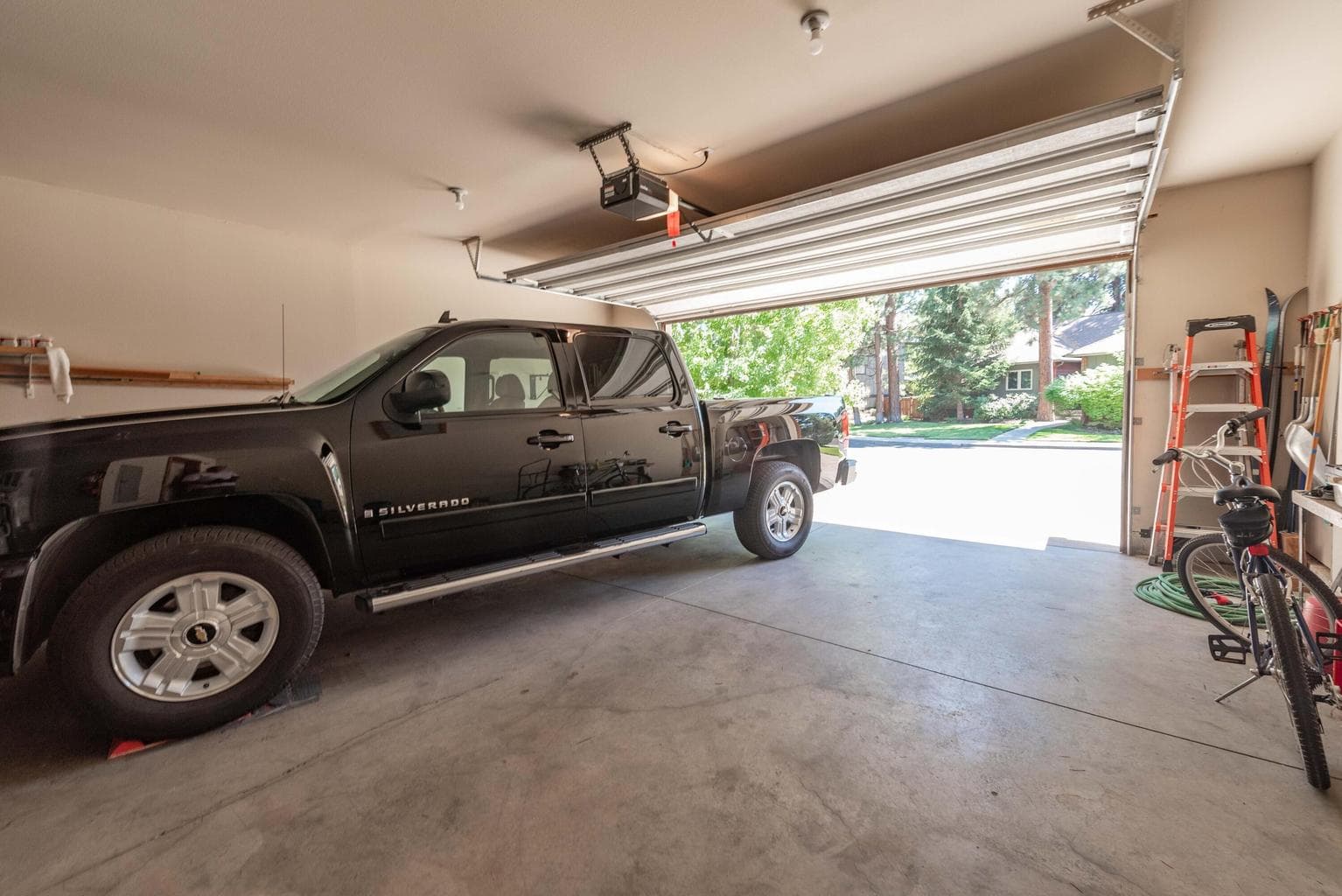 Photo of 60933 Crested Butte Lane 29 of 41