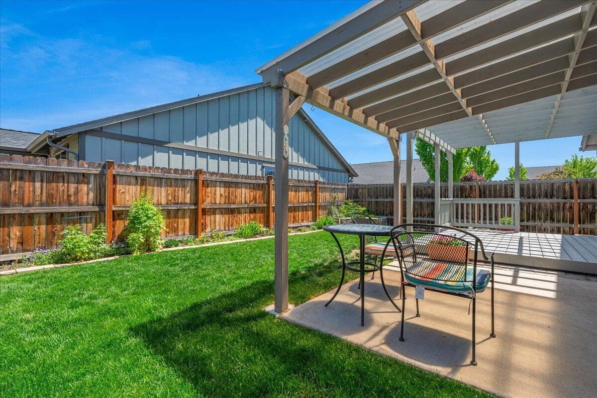 Photo of 1370 NW 21st Street 21 of 25