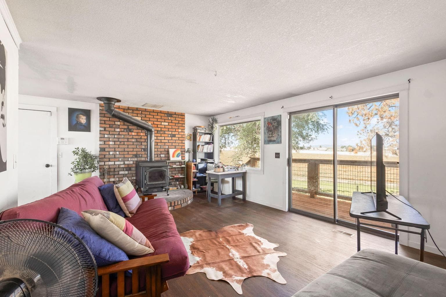 Photo of 2335 SW Bowers Drive 10 of 42