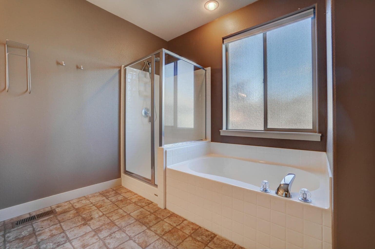 Photo of 61257 Bronze Meadow Lane 12 of 47