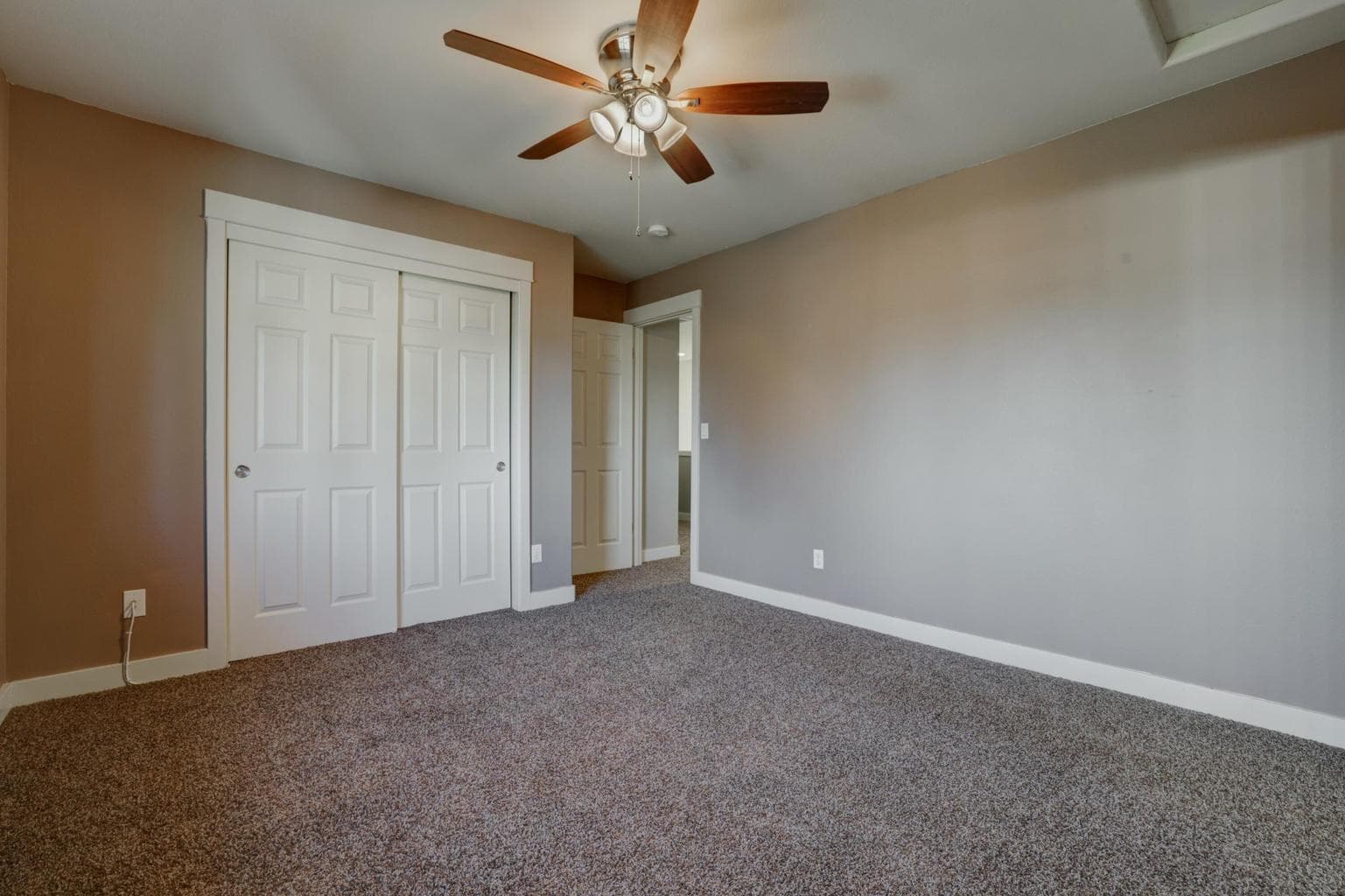 Photo of 61257 Bronze Meadow Lane 23 of 47