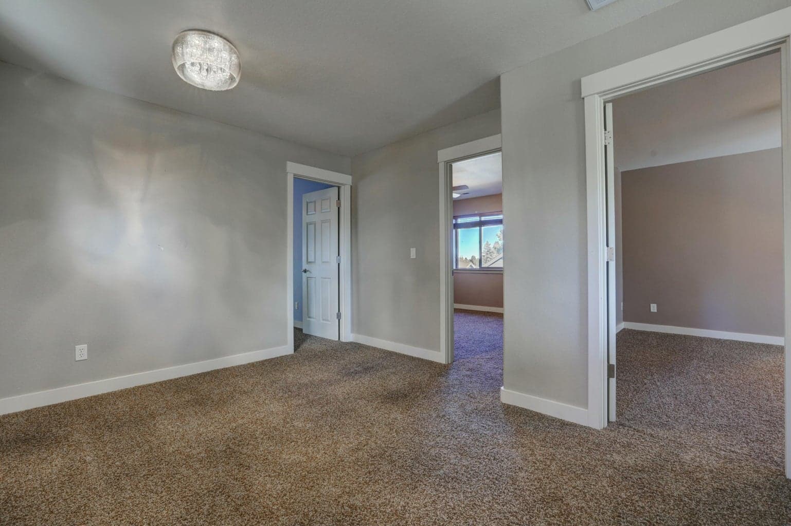 Photo of 61257 Bronze Meadow Lane 28 of 47