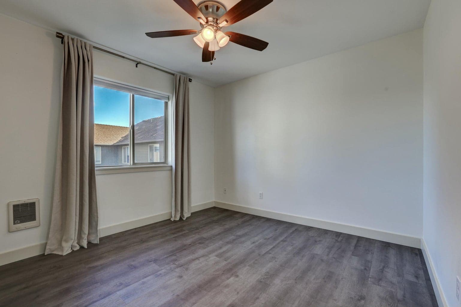 Photo of 61257 Bronze Meadow Lane 35 of 47
