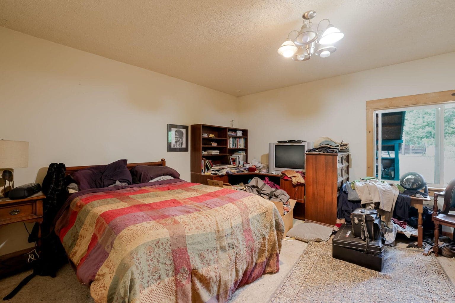 Photo of 16076 Elkhorn Lane 14 of 39