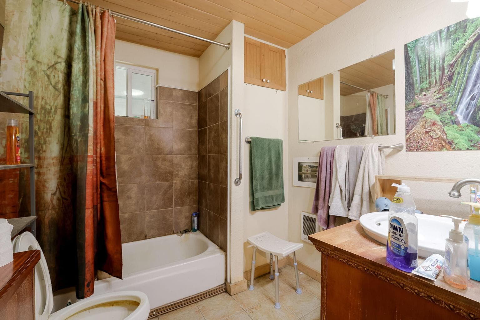 Photo of 16076 Elkhorn Lane 20 of 39
