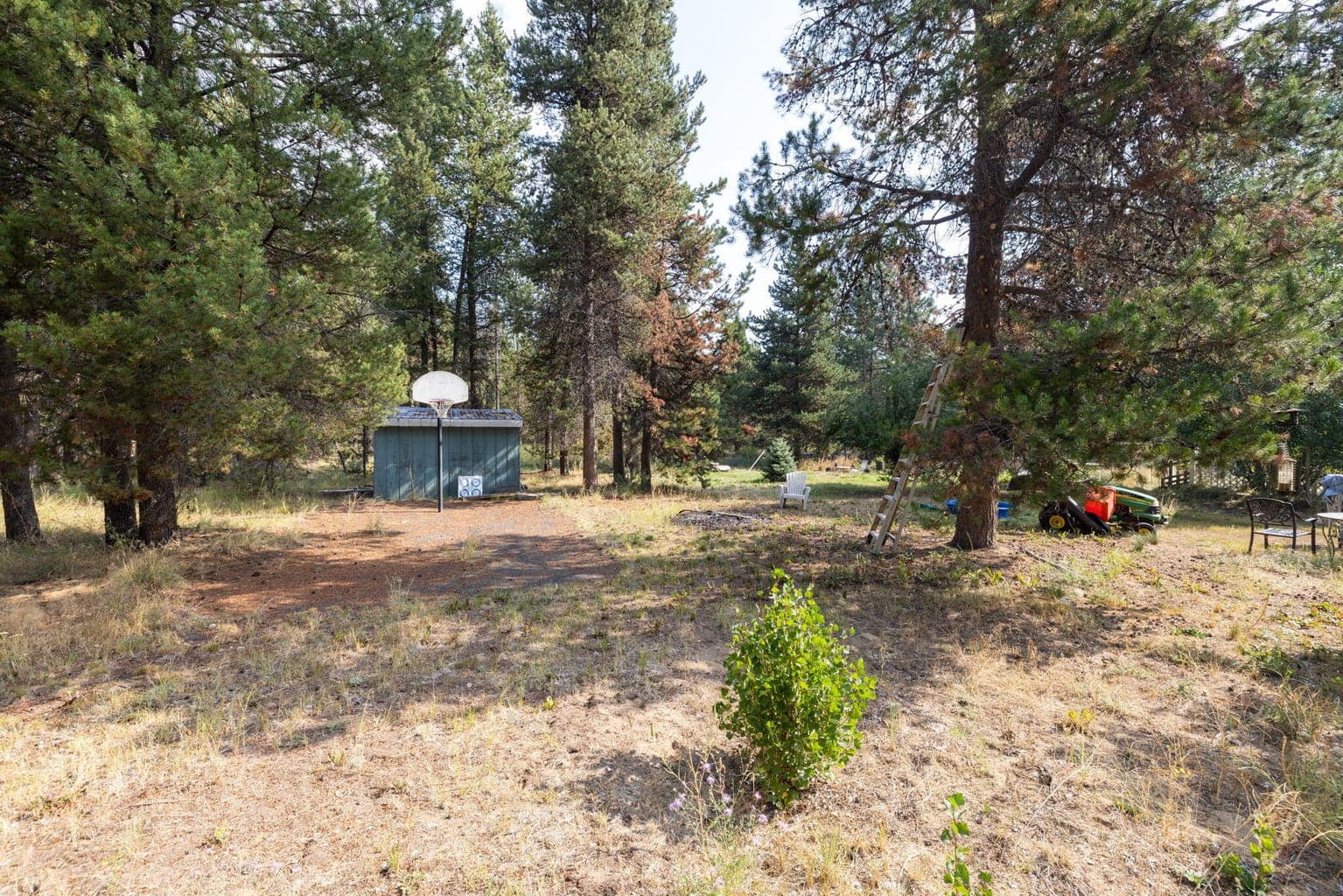 Photo of 16076 Elkhorn Lane 33 of 39