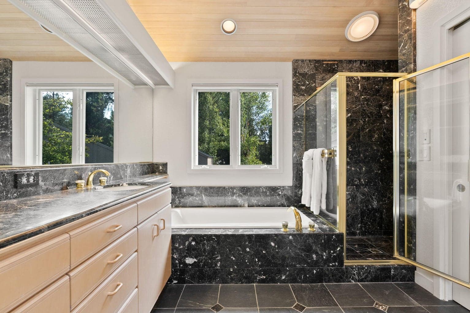 Photo of 58127 Gannet Lane 32 of 67