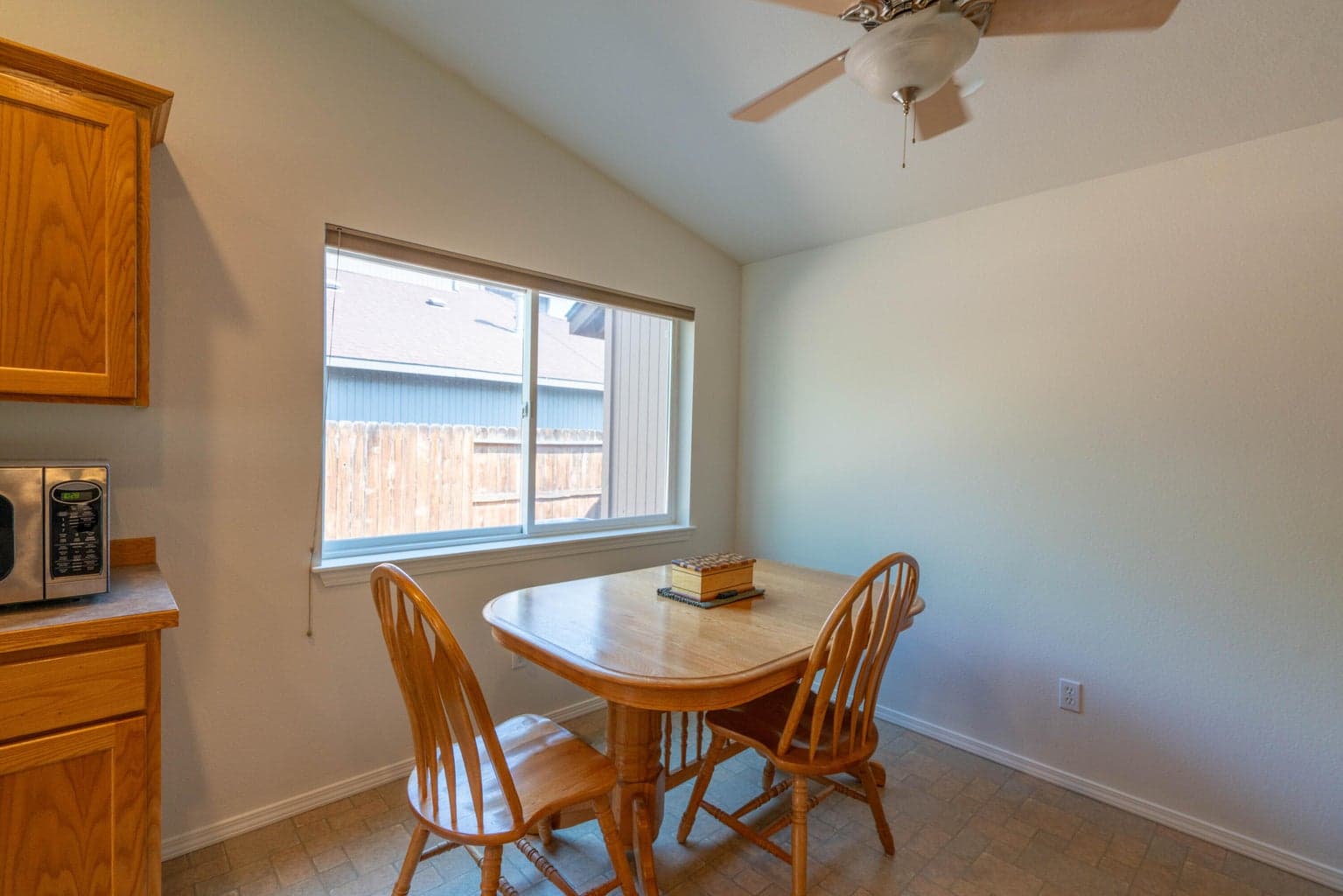 Photo of 2121 NW 20th Court 12 of 40