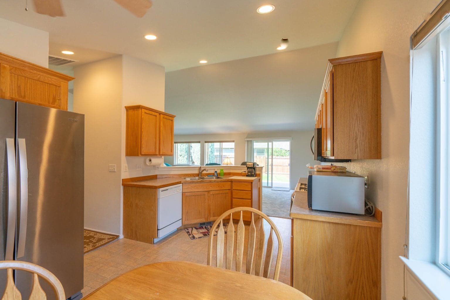 Photo of 2121 NW 20th Court 13 of 40