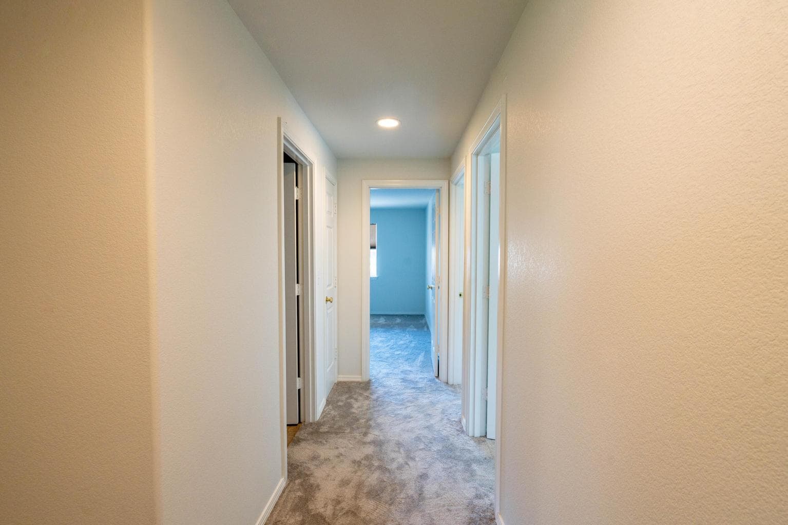 Photo of 2121 NW 20th Court 20 of 40