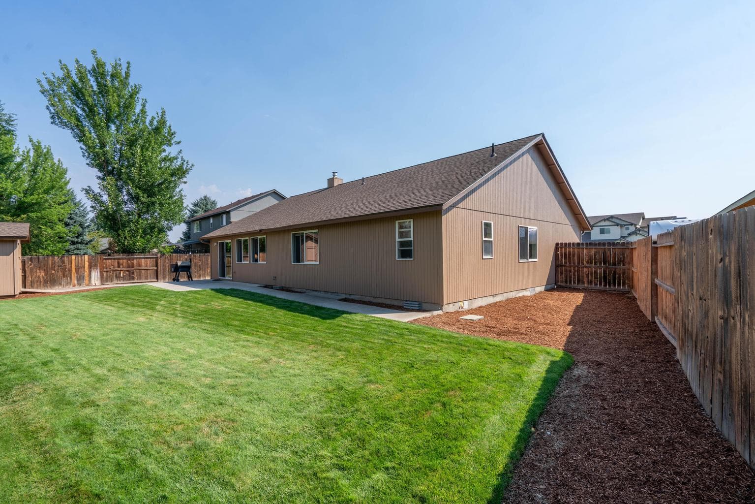 Photo of 2121 NW 20th Court 30 of 40