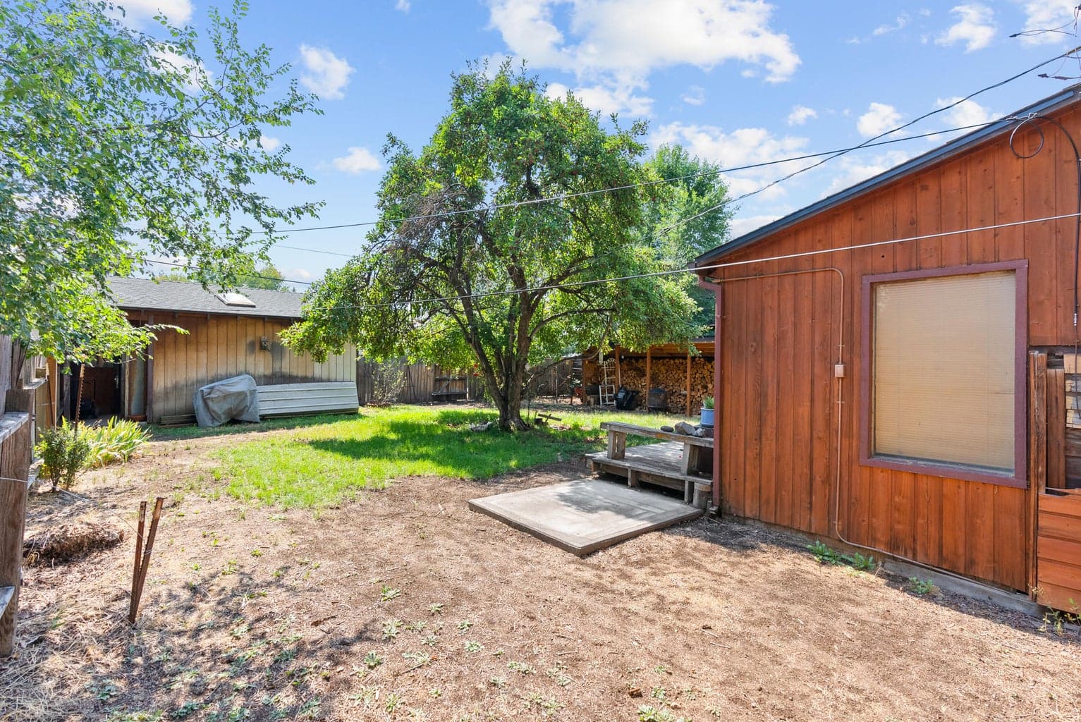 Photo of 539 NW Ogden Avenue 13 of 21