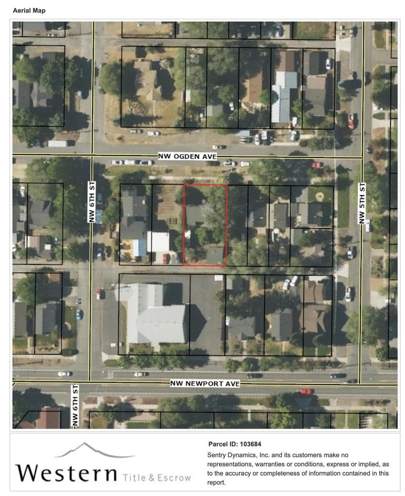 Photo of 539 NW Ogden Avenue 17 of 21
