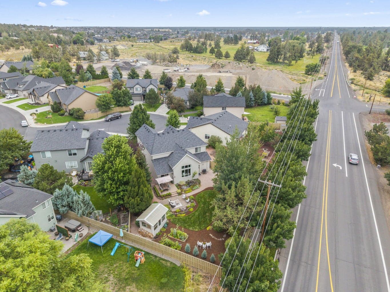 Photo of 2951 SW 50th Court 62 of 63
