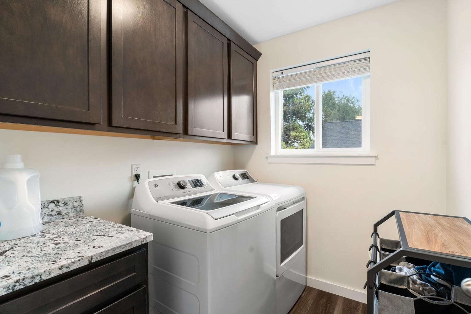 Photo of 847 NE 6th Street 25 of 41