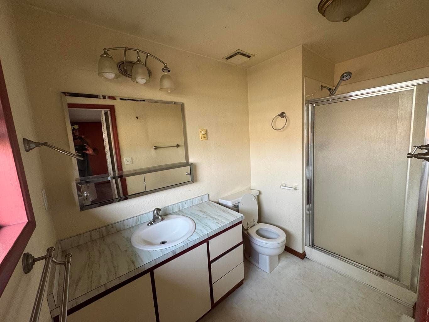 Photo of 1234 NW 9th Street 12 of 33