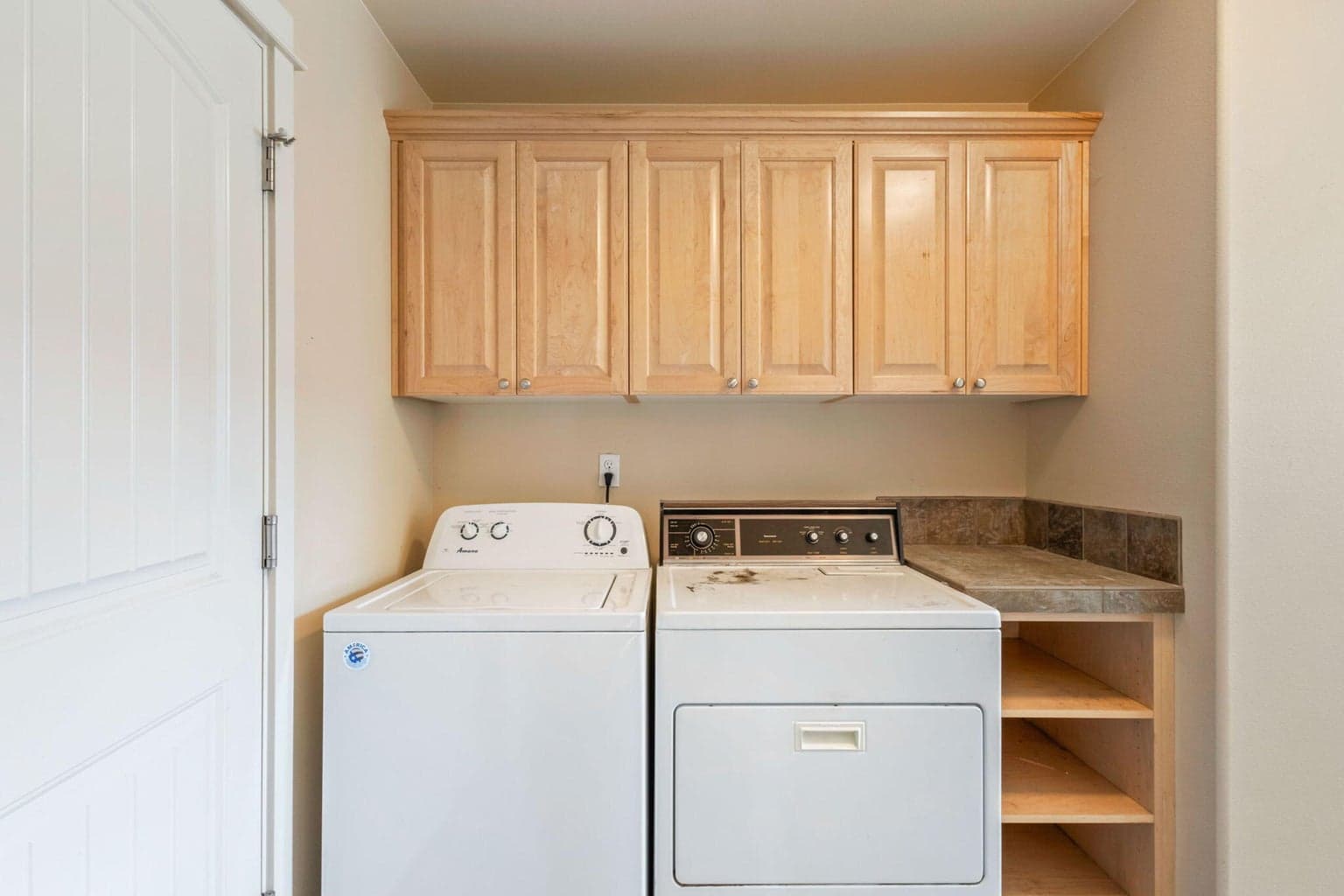 Photo of 468 SE Sumner Drive 25 of 27