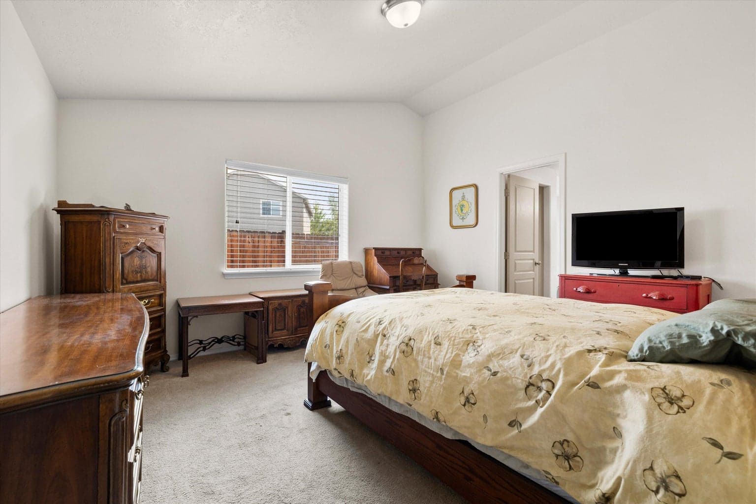 Photo of 61807 SE Rolo Court 11 of 26