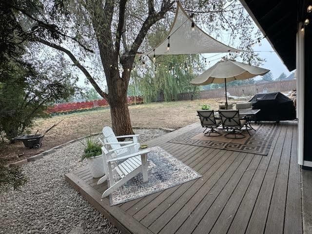 Photo of 2746 SW Reindeer Court 23 of 23