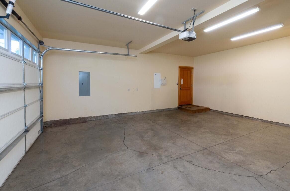 Photo of 57111 Fremont Drive 19 of 22
