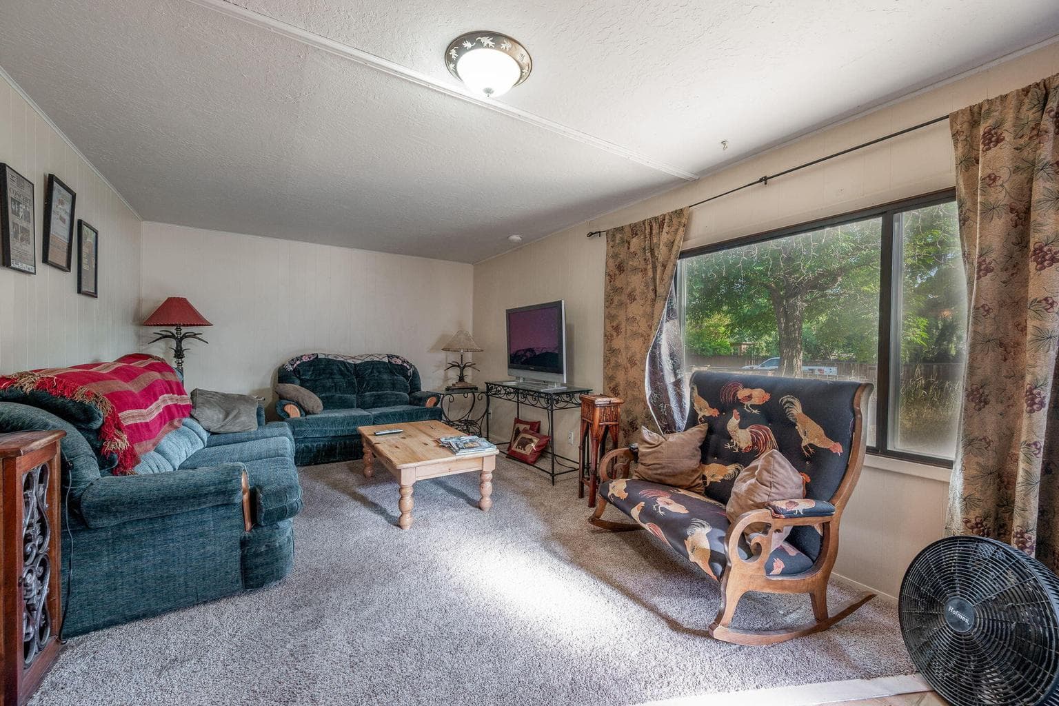 Photo of 720 NW Ogden Avenue 8 of 37