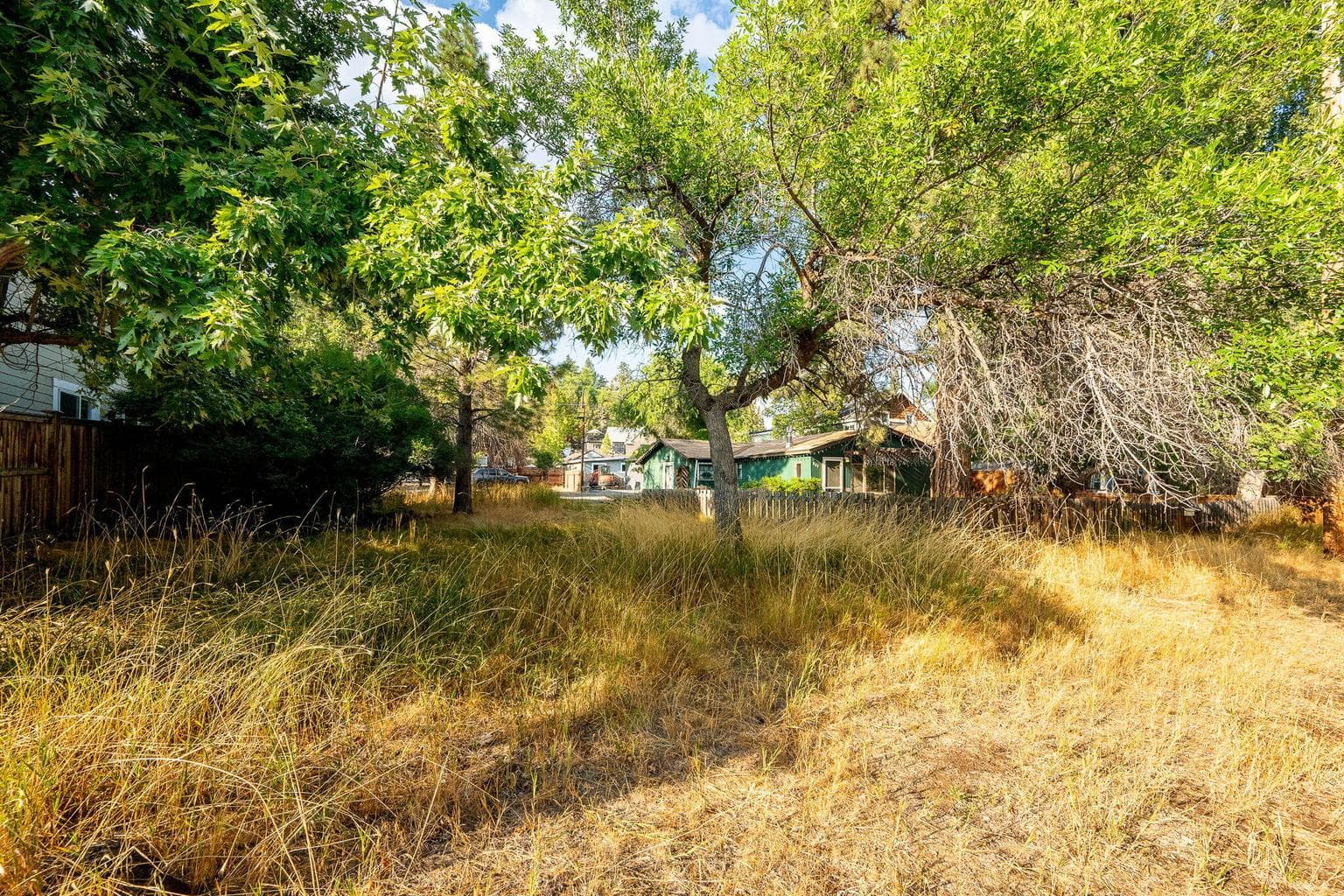 Photo of 720 NW Ogden Avenue 30 of 37