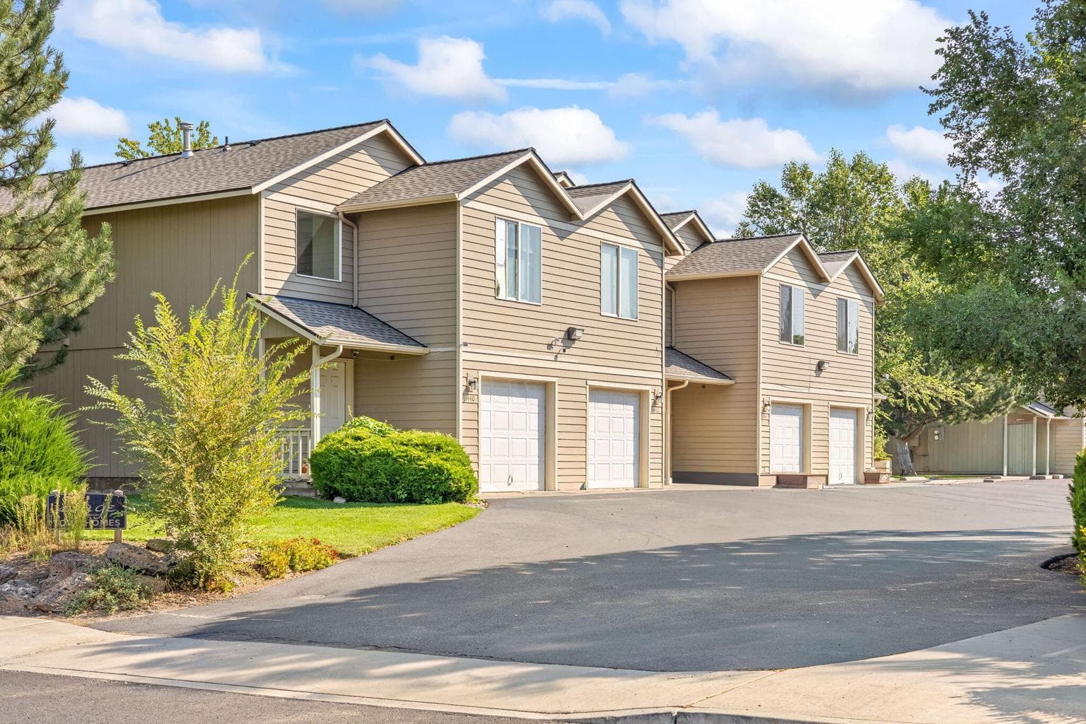 Sage Townhome Condominiums