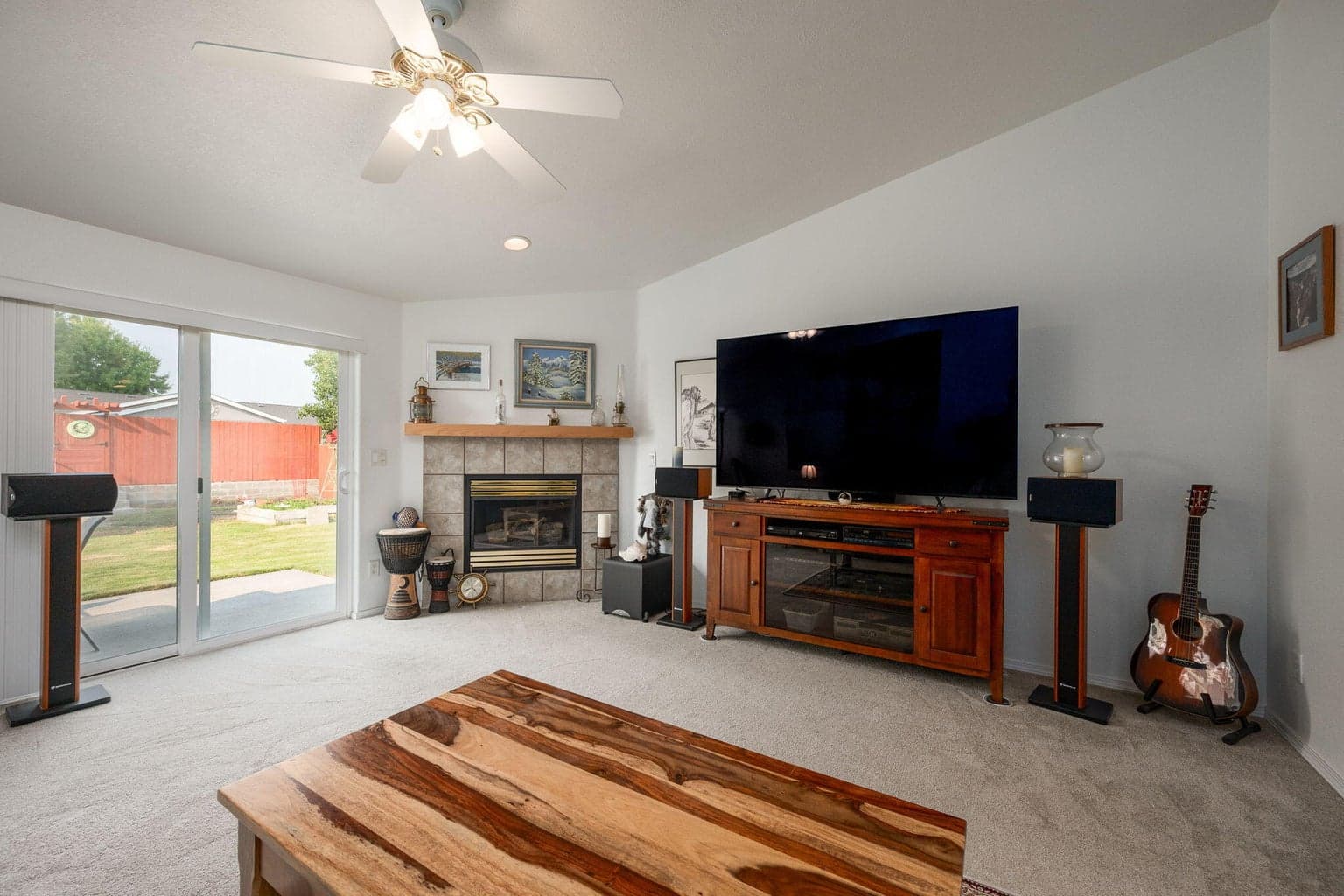 Photo of 735 NE Oak Place 15 of 34