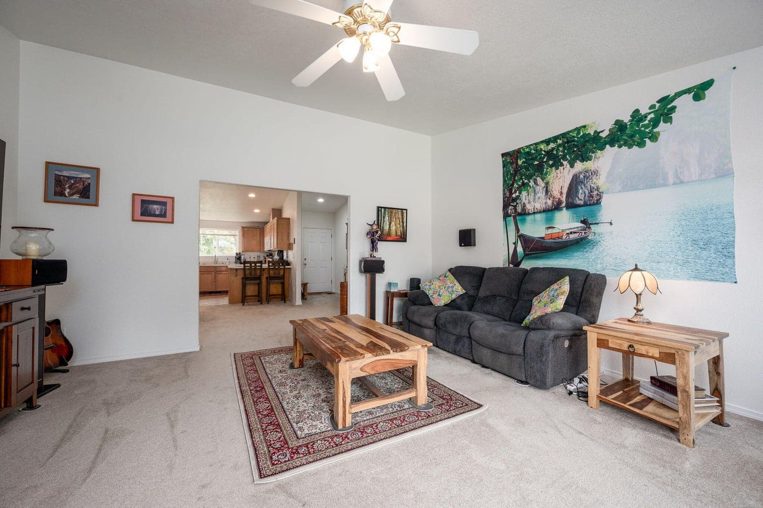 Photo of 735 NE Oak Place 18 of 34