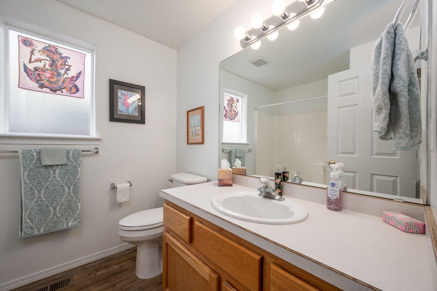 Photo of 735 NE Oak Place 24 of 34