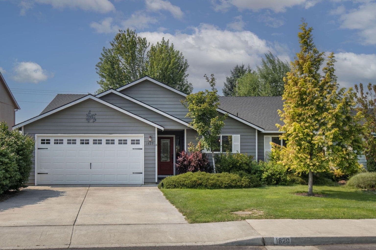 Photo of 1829 7th 1 of 30