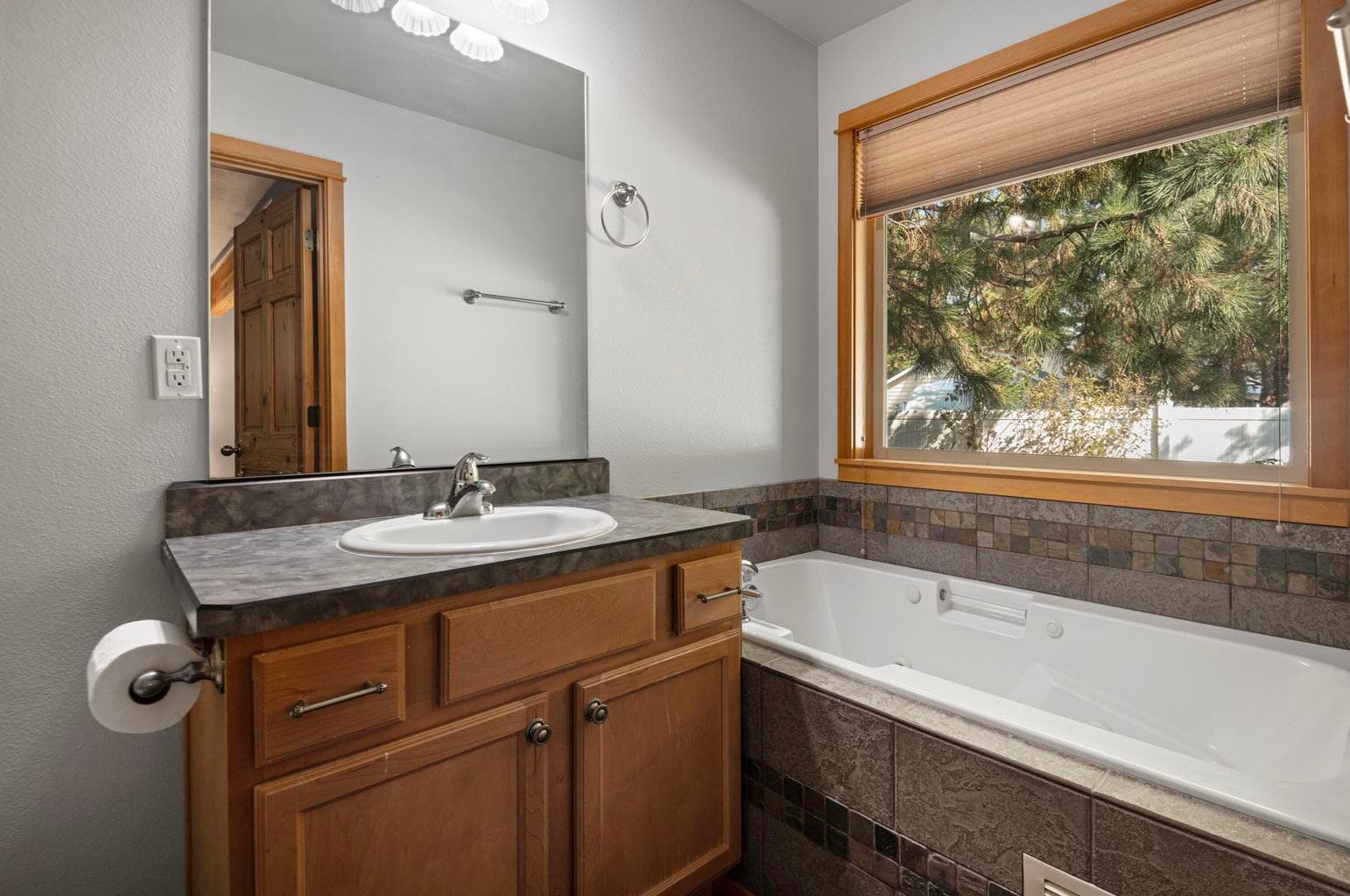 Jetted Tub